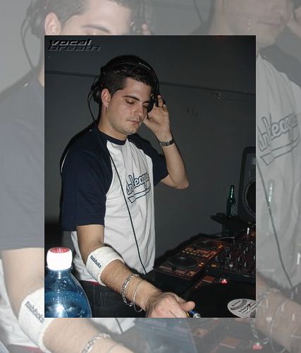 dj Lockee in DNB league shirt blue (DN3)